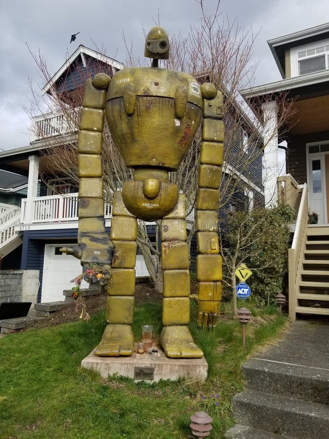 Ballard editorial photo. Image of ballard, front, yard 124964466