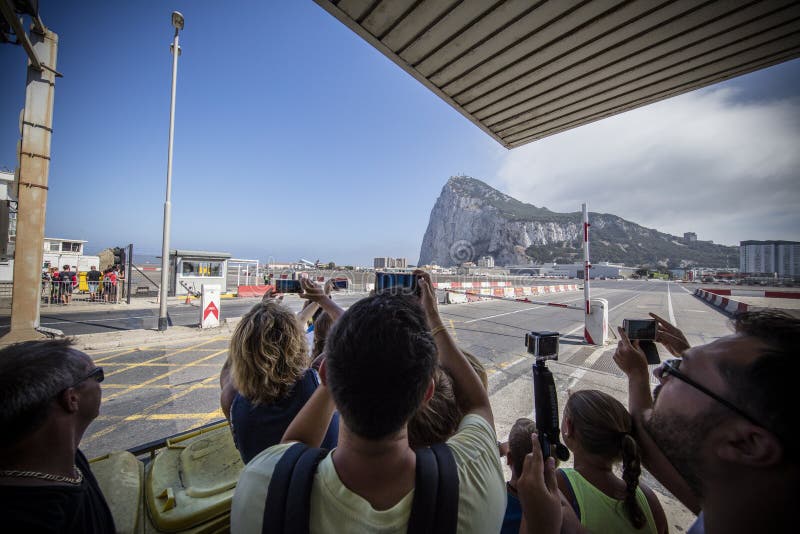 Gibraltar flygplatsstart arkivfoto Gibraltar flygplatsstart arkivfoto