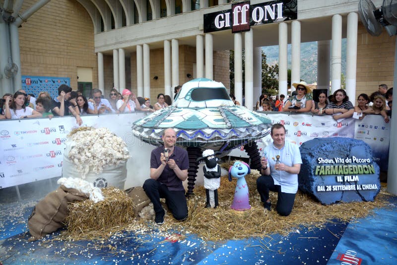 Giffoni Valle Piana, SA, Italië - 22 juli 2019 : Will Becher en Richard Phelan directeuren van: ' Shaun the Sheep stock foto's Giffoni Valle Piana, SA, Italië - 22 juli 2019 : Will Becher en Richard Phelan directeuren van: ' Shaun the Sheep stock foto's