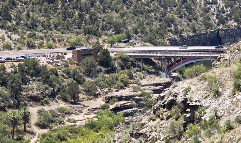 A Salt River Canyon Rest Area at Salt River Canyon Bridge Editorial ...