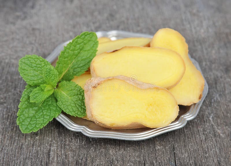 Ginger root with mint