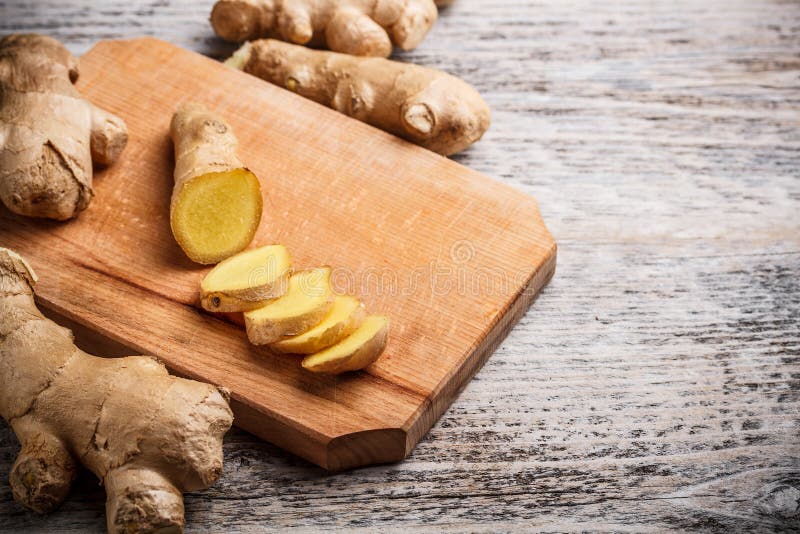 Ginger root sliced royalty free stock photos
