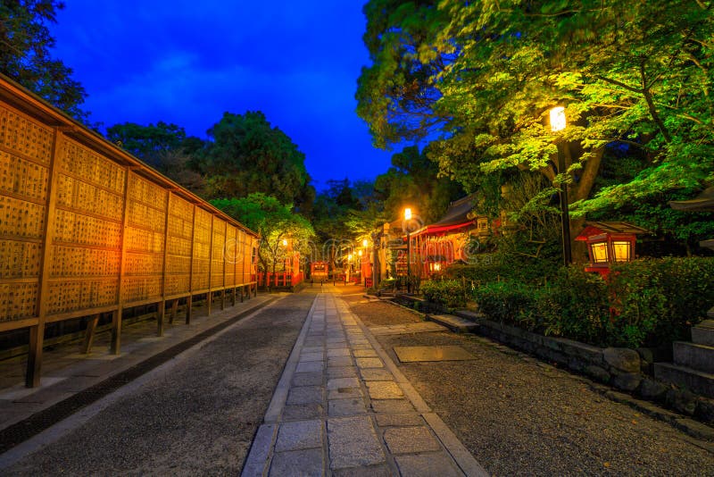 Gion Shrine au crépuscule