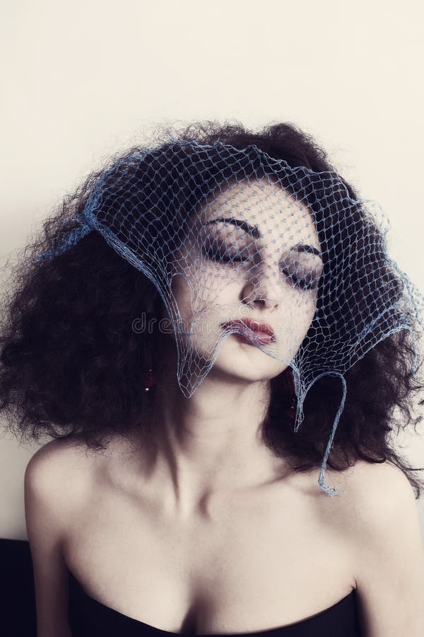 Giovane bella donna immagini stock libere da diritti