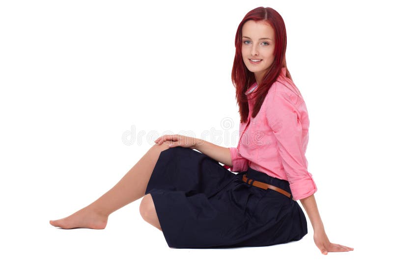 Giovane femmina attraente di redhead in camicia dentellare immagine stock libera da diritti