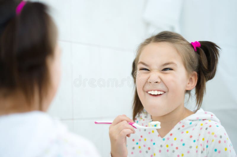 Girl Brushes Her Teeth Stock Image Image Of Bathroom 79731985