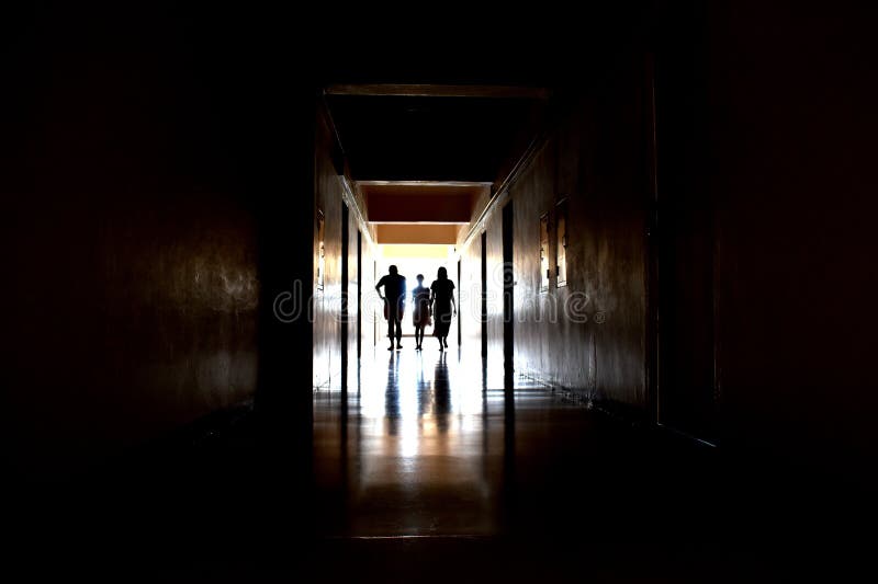 ejendom Har råd til At hoppe Walking Ghost. the Spirit of Man in the Tunnel. the Light at the End of the Corridor. Stock Image - Image of concept, girl: 173340199 ejendom Har råd til At hoppe Walking Ghost. the Spirit of Man in the Tunnel. the Light at the End of the Corridor. Stock Image - Image of concept, girl: 173340199