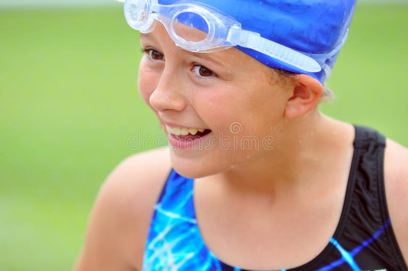 https://thumbs.dreamstime.com/b/girl-facial-swim-gear-15769520.jpg