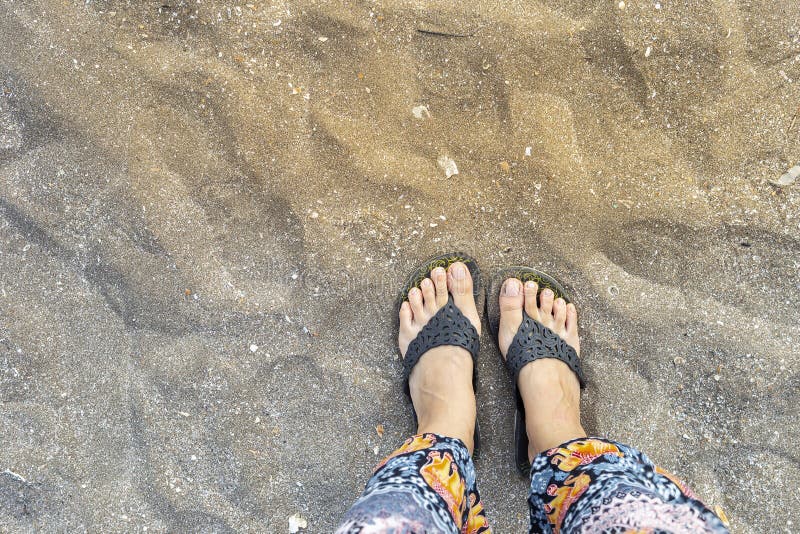 Girl Foot on Sand Beach, Summer Holiday Concept Background Stock Photo ...