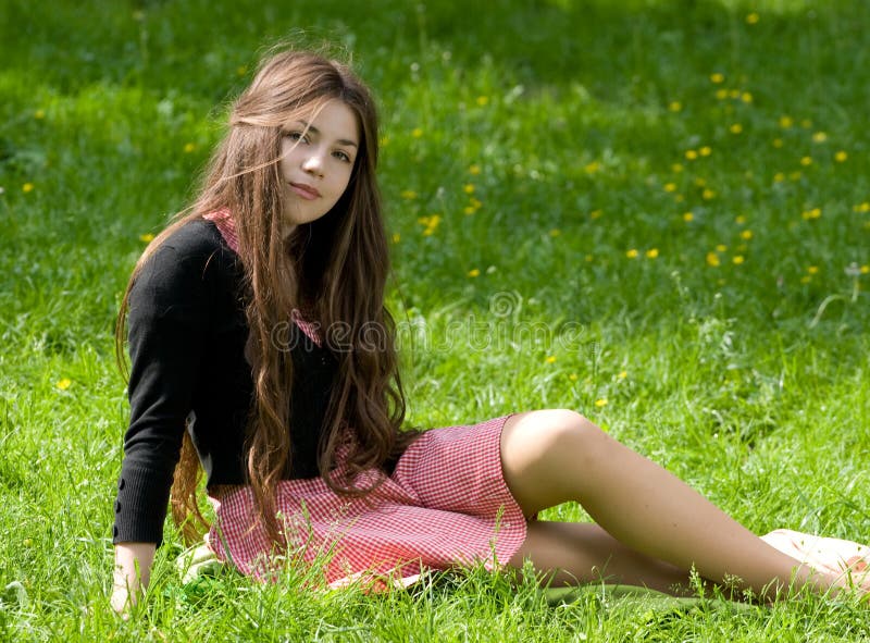 Girl sitting in th park