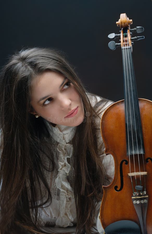 Girl With Violin Picture. Image 21295789