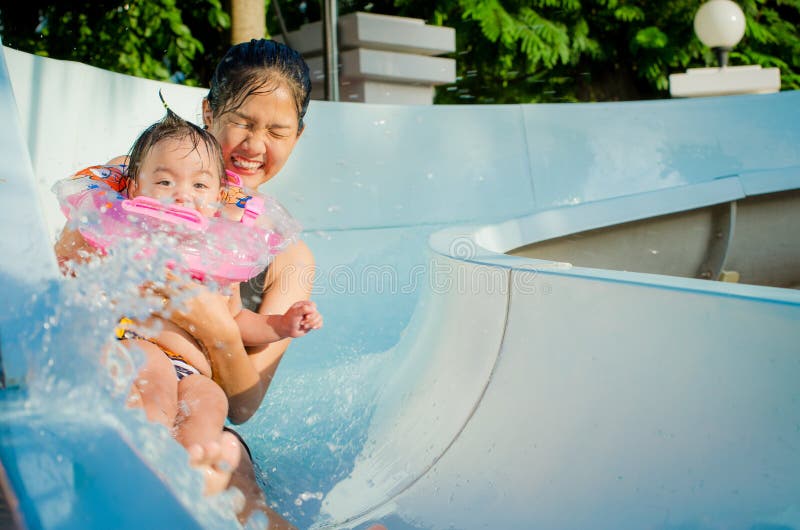 Amazing Water Park Girl Amazing Water Park Girl
