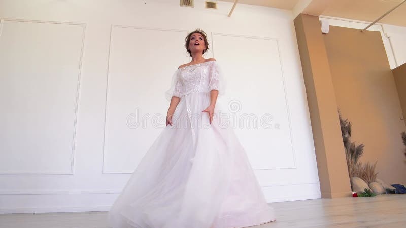 Beauty Young Woman In Long White Princess Wendding Dress With Luxury Make  Up Poses Standing Isolaetd On White Background Amazing Wedding Gown With  Embroidery Stock Photo - Download Image Now - iStock
