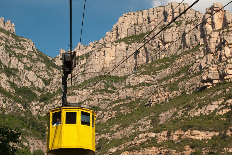 Giro della cabina di funivia a Montserrat Abbey spain immagine stock Giro della cabina di funivia a Montserrat Abbey spain immagine stock