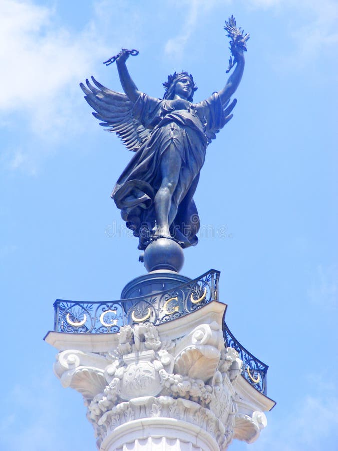 Girondins aux. del monumento, Burdeos, Gironda, Aquitania, Francia imagen de archivo libre de regalías Girondins aux. del monumento, Burdeos, Gironda, Aquitania, Francia imagen de archivo libre de regalías