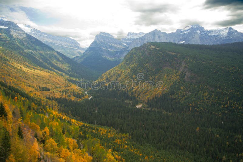 Glacier National Park: Going-to-the-sun road royalty free stock photography Glacier National Park: Going-to-the-sun road royalty free stock photography
