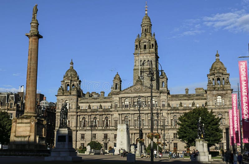 GLASGOW, ECOSSE, R-U - 7 AOÛT 2015 : vue de George Square à Glasgow photo stock GLASGOW, ECOSSE, R-U - 7 AOÛT 2015 : vue de George Square à Glasgow photo stock