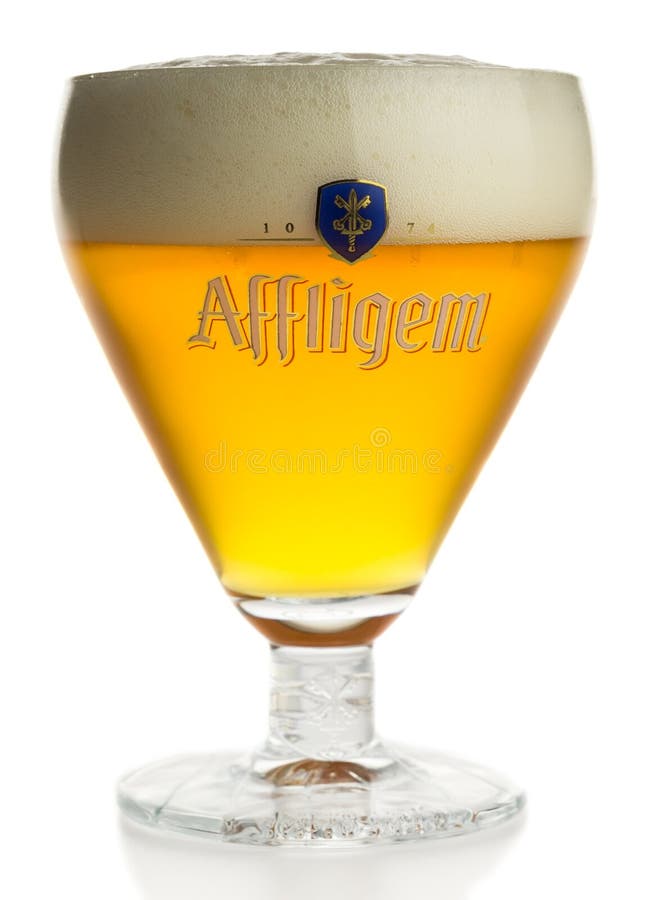 Glass of Belgian Affligem Blonde Beer Editorial - Image of affligem, white: 88984622