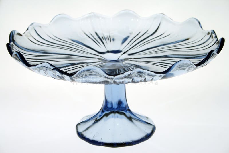 Glass cake stand