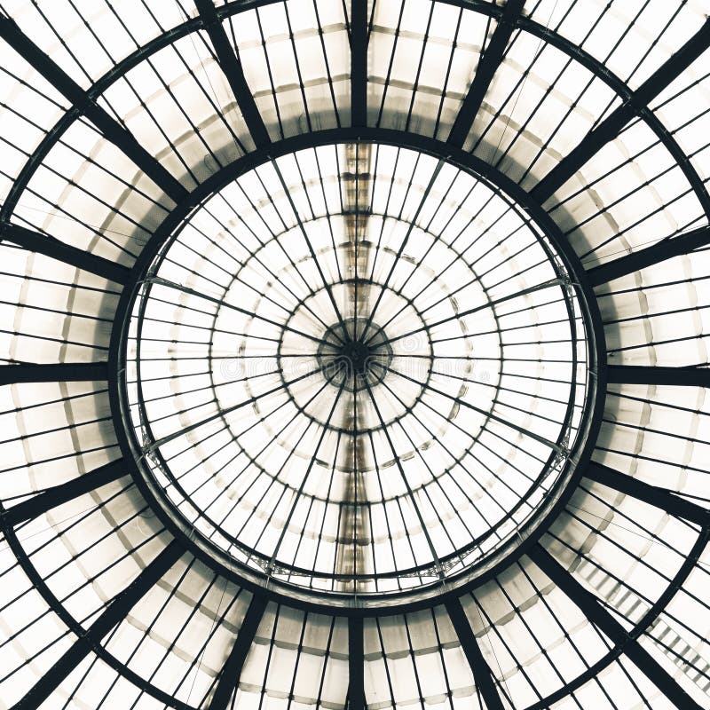 glass-ceiling-dome-pattern-milan-italy-27695745.jpg
