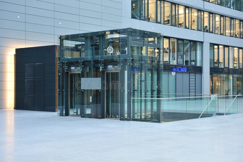 Glass Elevator In Frankfurt Airport Royalty Free Stock Photography