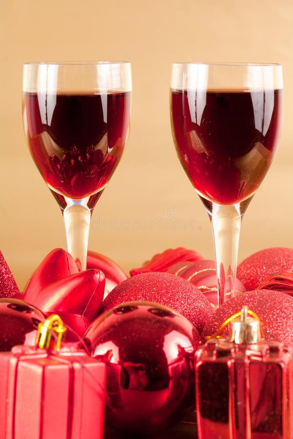 christmas wine glasses christmas wine glasses