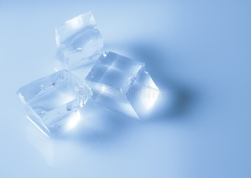 Glaçons lisses photographie stock libre de droits Glaçons lisses photographie stock libre de droits