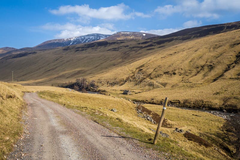 22.03.22 Glen Tilt, Perthshire, Scotland, UK. Glen Tilt is a glen in the extreme north of Perthshire, Scotland. Beginning at the confines of Aberdeenshire, it follows a South-westerly direction. 22.03.22 Glen Tilt, Perthshire, Scotland, UK. Glen Tilt is a glen in the extreme north of Perthshire, Scotland. Beginning at the confines of Aberdeenshire, it follows a South-westerly direction