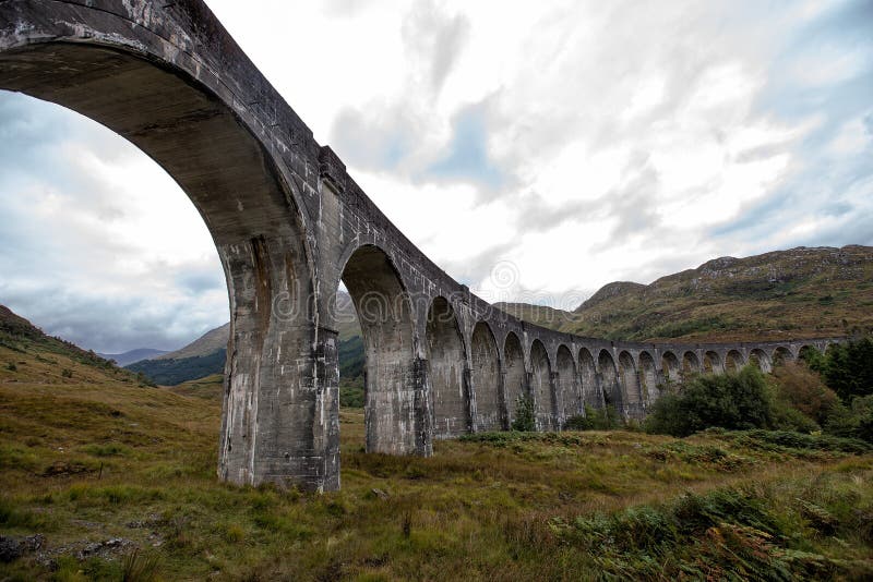 Glenfinnan viaduct. The famous Glenfinnan Viaduct which carries the steam train from Fort William to Mallaig royalty free stock images Glenfinnan viaduct. The famous Glenfinnan Viaduct which carries the steam train from Fort William to Mallaig royalty free stock images