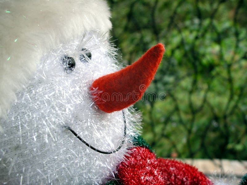 Glückliches Schneemannspielzeug lizenzfreie stockfotografie Glückliches Schneemannspielzeug lizenzfreie stockfotografie