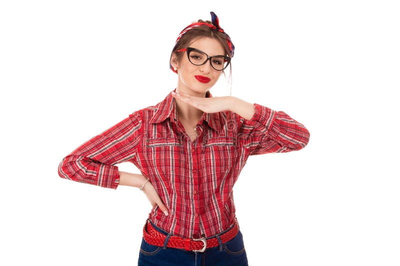 Gniewna m?oda kobieta gestykuluje z r?k? zatrzymywa? opowiada? obrazy stock Gniewna m?oda kobieta gestykuluje z r?k? zatrzymywa? opowiada? obrazy stock