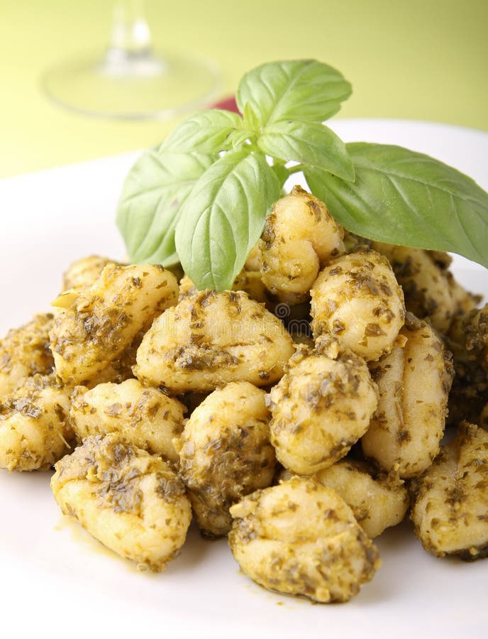 Gnocchi pesto kumberland zdjęcia royalty free