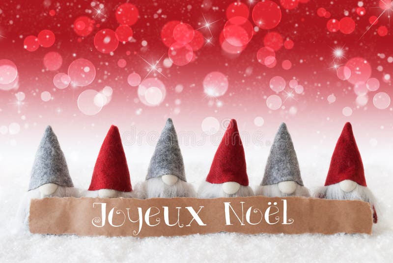 Gnomen, Rode Achtergrond, Bokeh, Sterren, Joyeux Noel Means Merry Christmas royalty-vrije stock afbeelding Gnomen, Rode Achtergrond, Bokeh, Sterren, Joyeux Noel Means Merry Christmas royalty-vrije stock afbeelding