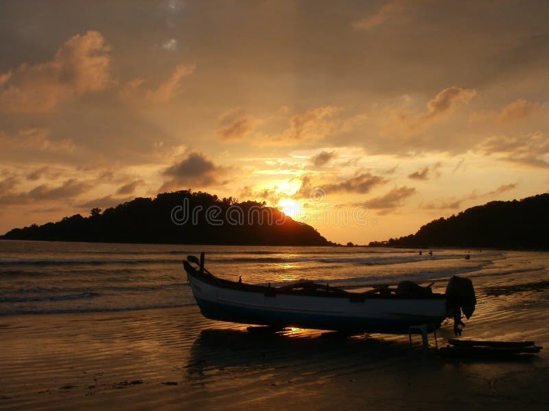 Goa: Fishing boat on beach