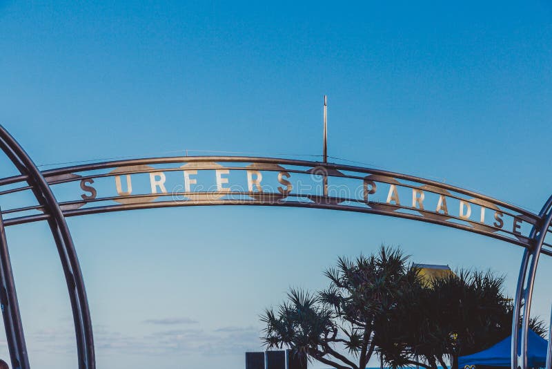 Surfers paradise sign hi-res stock photography and images - Alamy