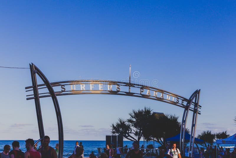 Surfers paradise sign hi-res stock photography and images - Alamy