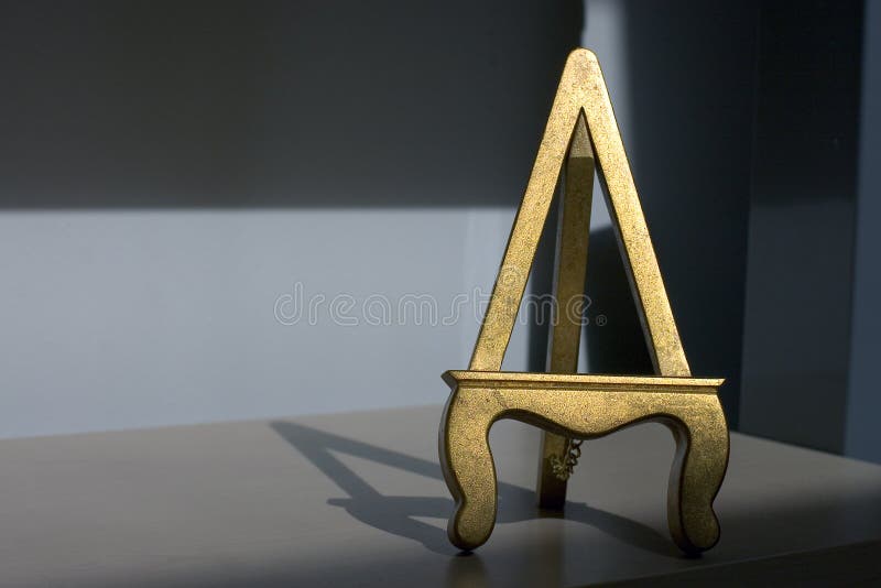 Gold Gilded Easel - Right Offset