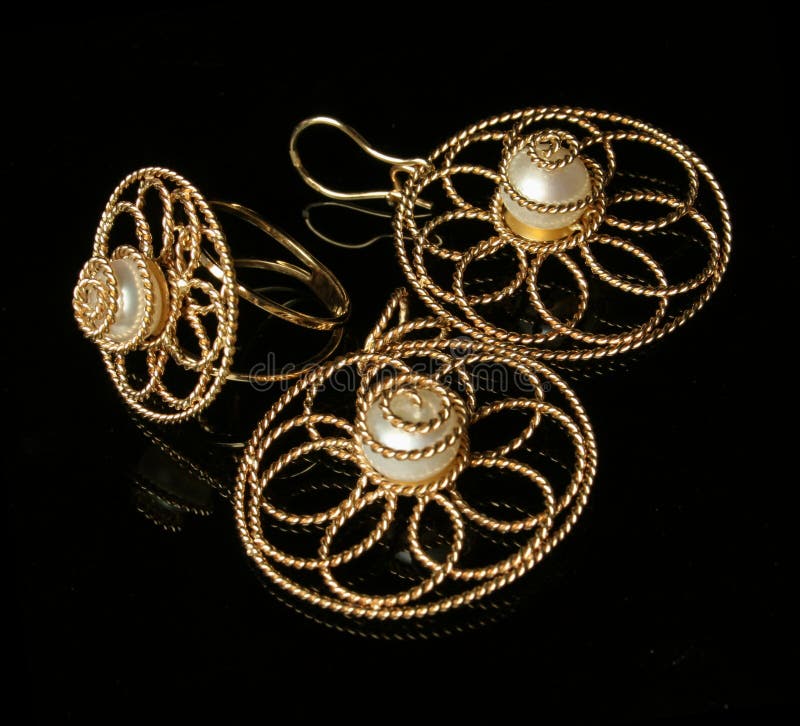 Gold Jewelry Picture. Image 5718166