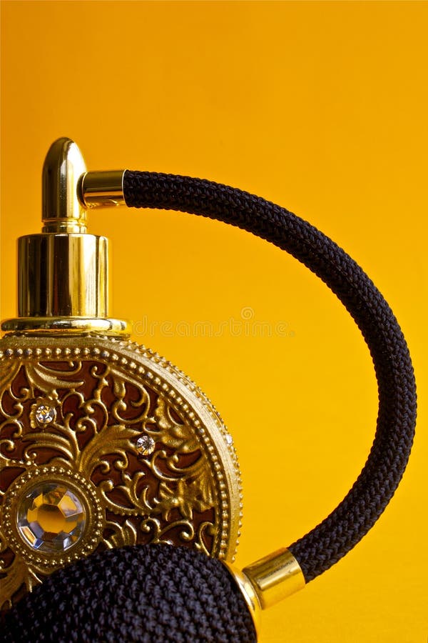 87+ Perfume bottle gold Free Stock Photos StockFreeImages