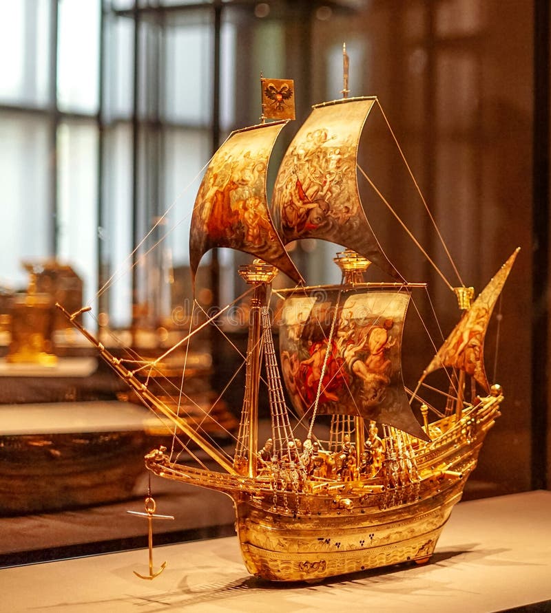Gold sail boat at Vienna Fine Arts Museum royalty free stock images Gold sail boat at Vienna Fine Arts Museum royalty free stock images
