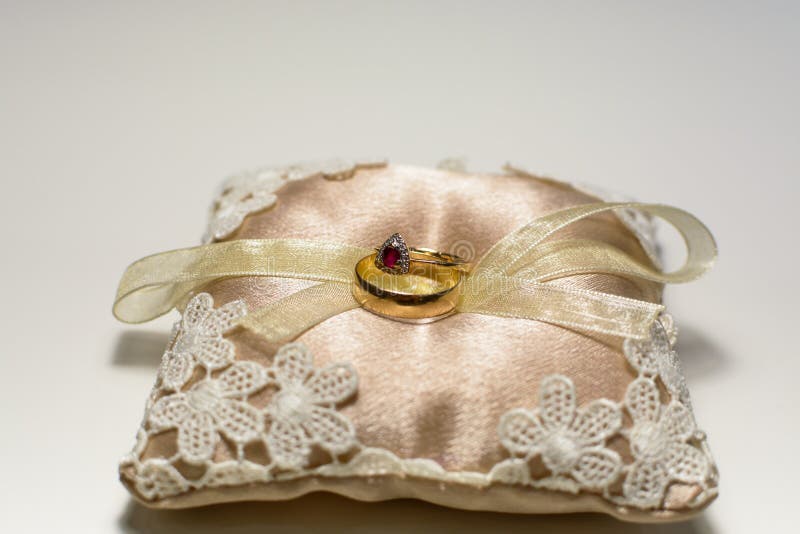 Gold Wedding Rings on a Small Pillow Stock Image Image of symbol, honeymoon 85083383