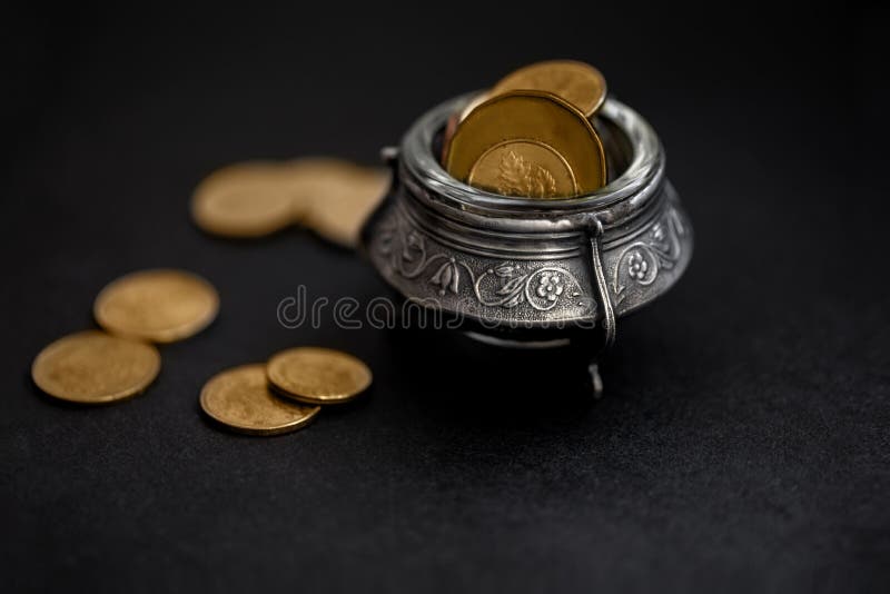 19,944 Silver Pot Photos - Free &amp; Royalty-Free Stock Photos from Dreamstime
