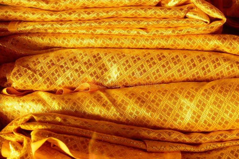 golden textiles medavakkam
