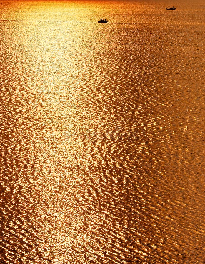 tinge water tinge water