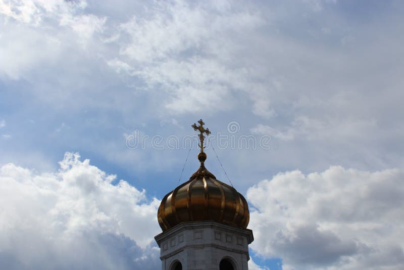 Golden Dome d'une église photographie stock Golden Dome d'une église photographie stock