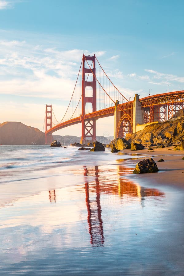 Golden gate bridge al tramonto, San Francisco, California, U.S.A.