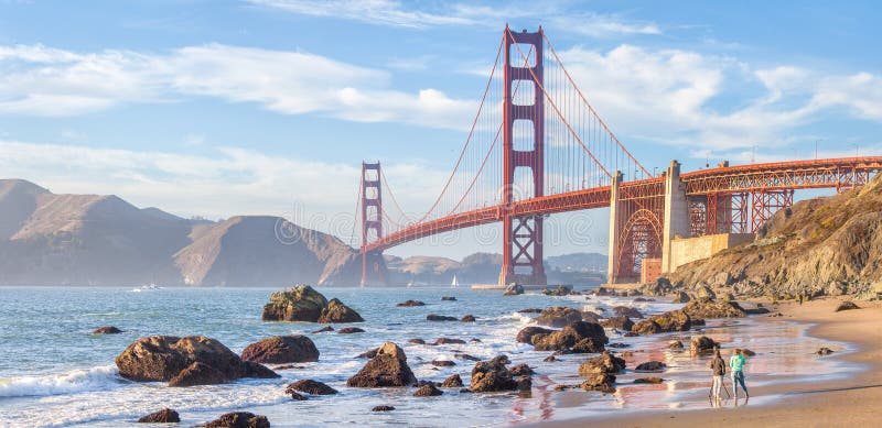 Golden Gate Bridge przy zmierzchem, San Fransisco, Kalifornia, usa