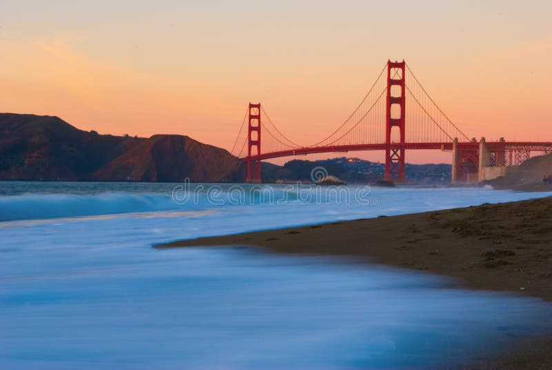 Golden gate bridge at sunset