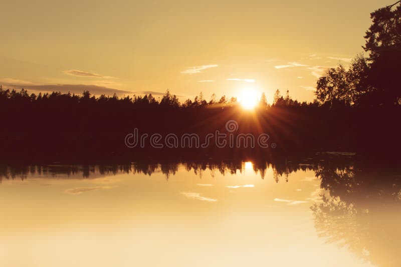 Golden hour over upstate New York - Sunsets & Nature Background