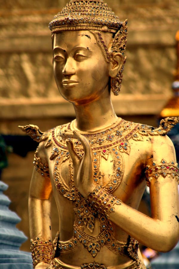 Golden Ramakien Statue